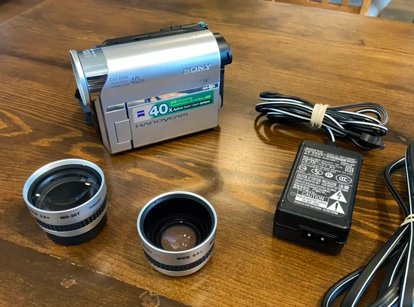 Sony DCR-HC54 Camcorder thumbnail