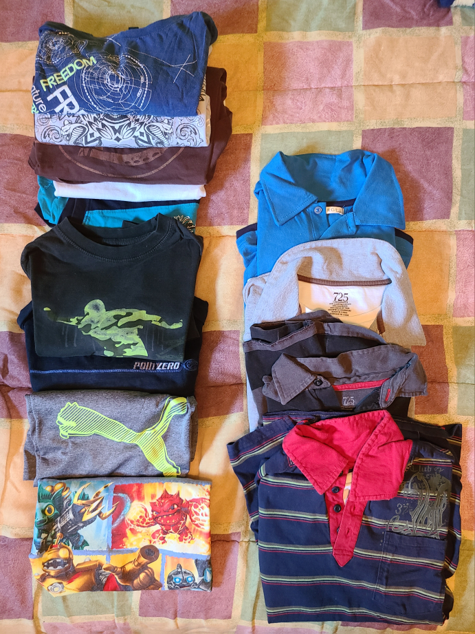 Boys Shirts (sz med)