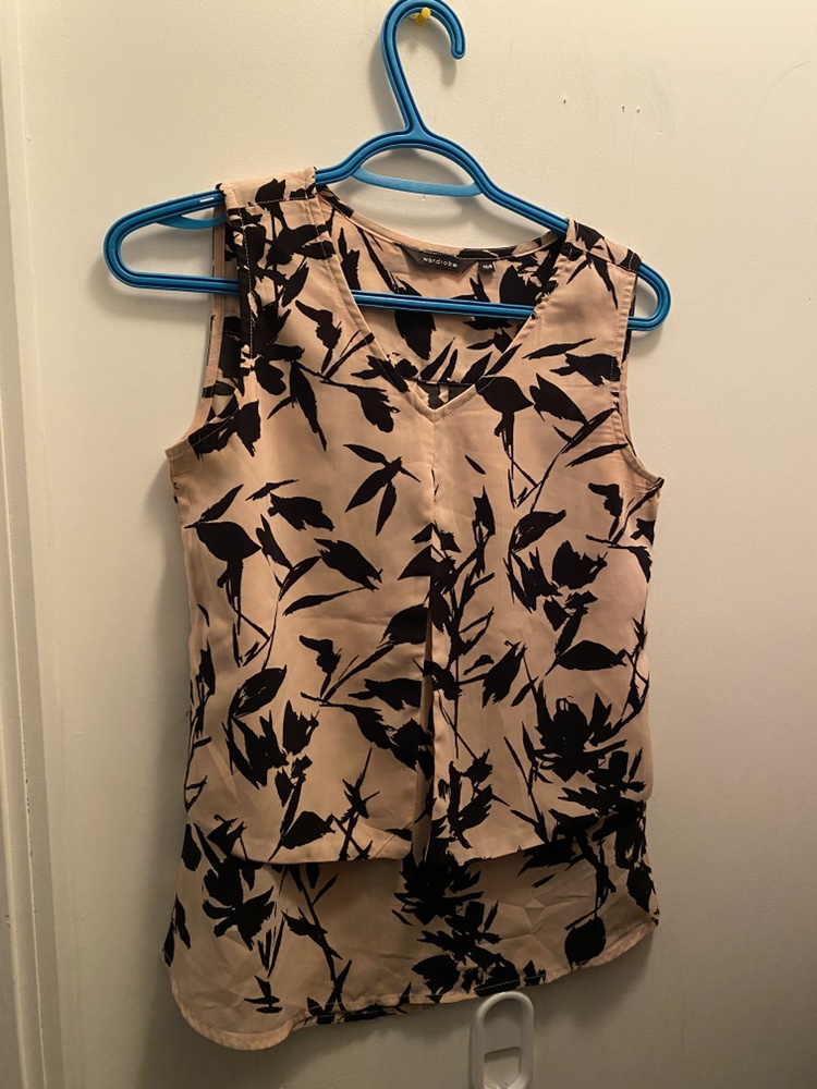 Floral  sleeveless Top