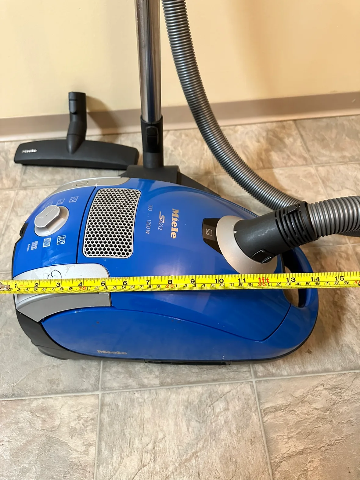 Miele S4212 Vacuum image indicator(5)