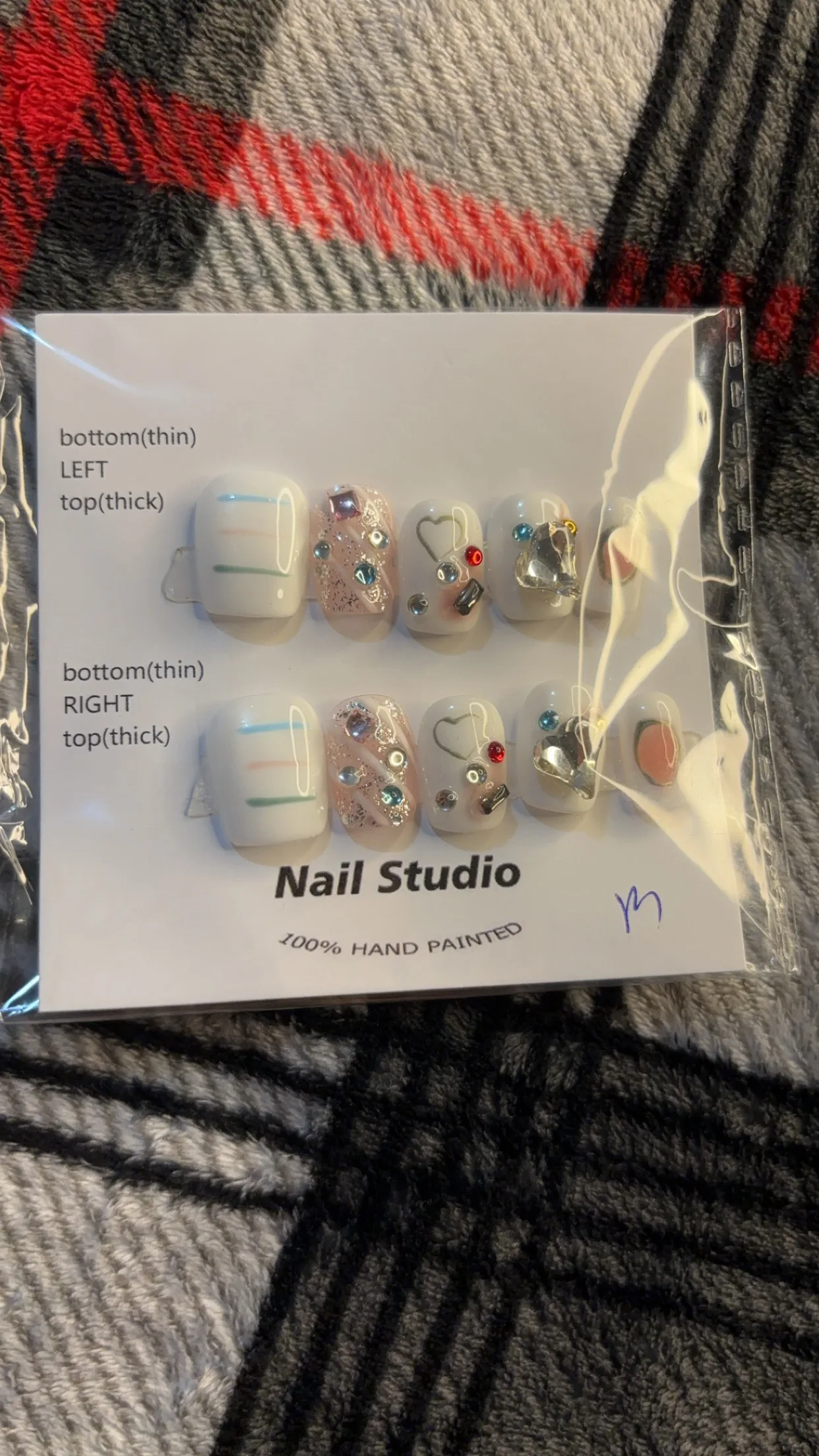 Press on Nails with Designs (M)Accessories included image indicator(2)