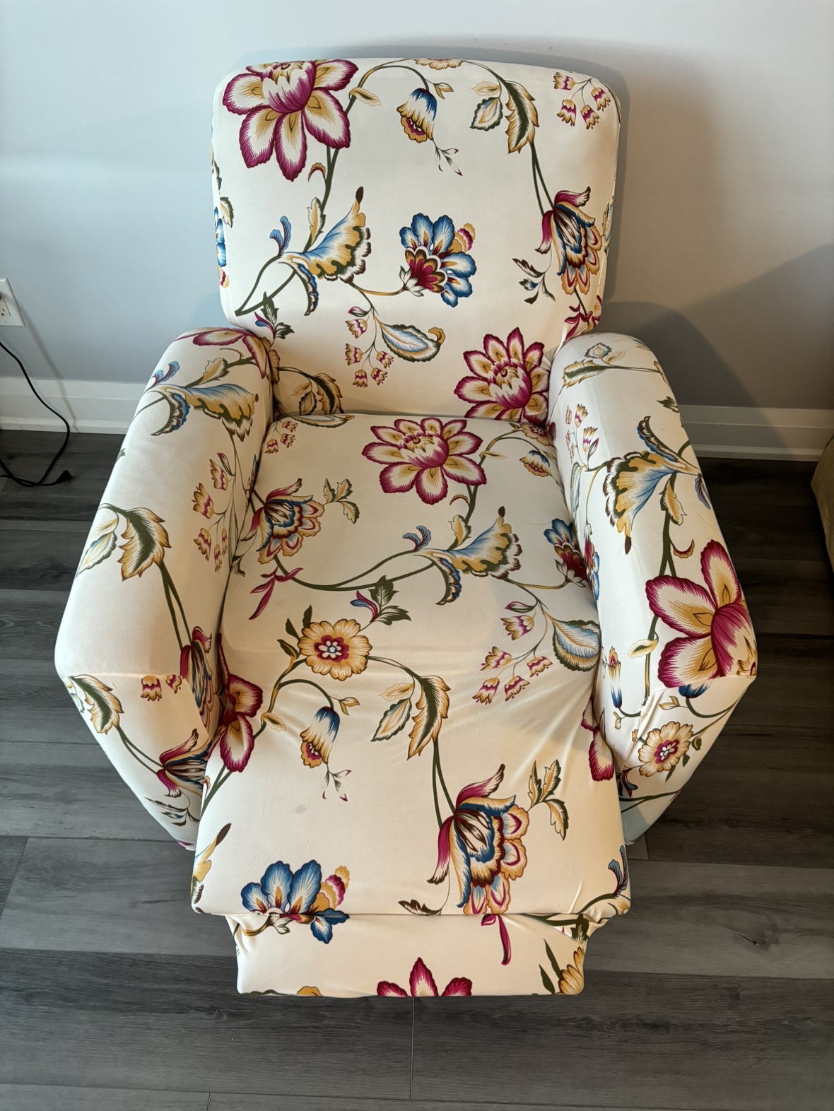 Recliner sofa