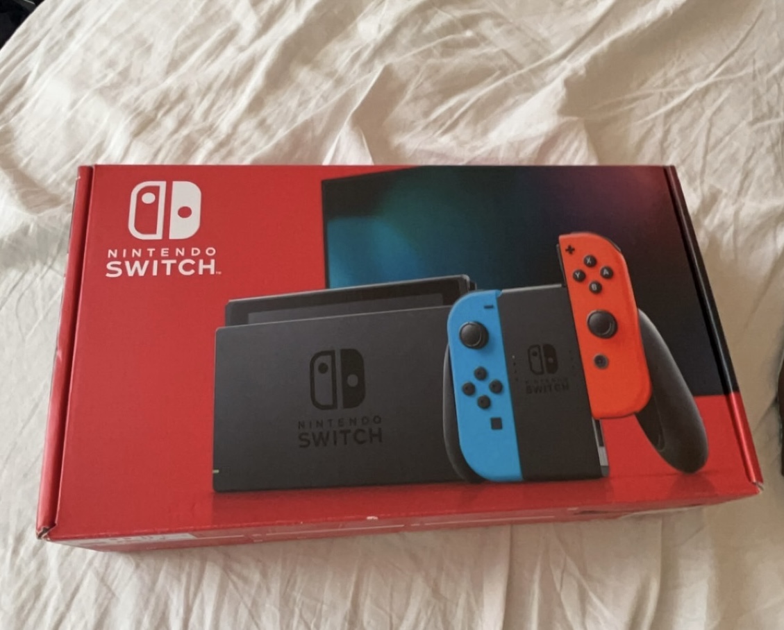Nintendo Switch Console - photo 2