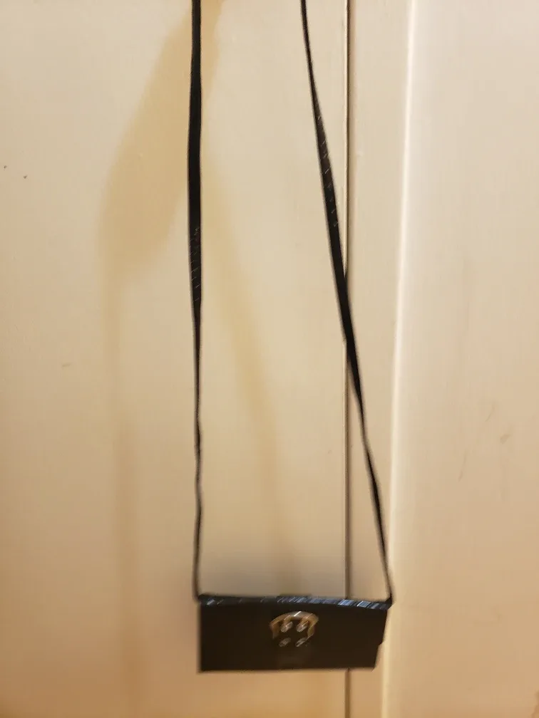 Black wallet with straps image indicator(3)