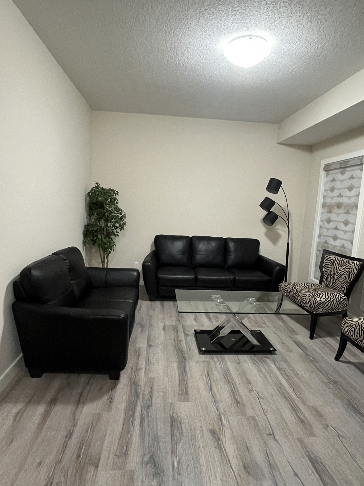 Black Leather 5 seater sofa set and two chairs