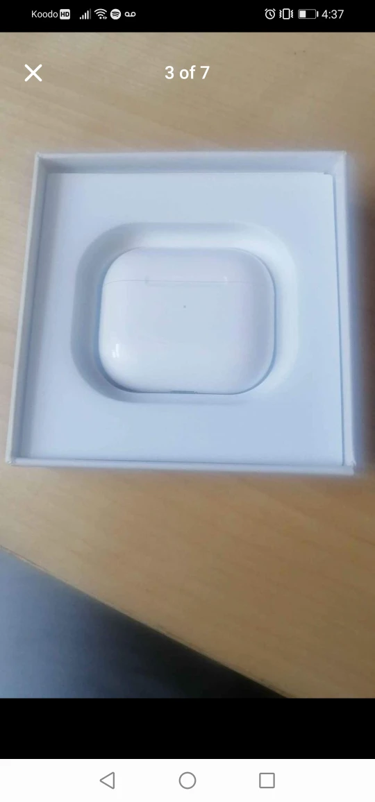Apple AirPods with MagSafe Charging Case - photo 4