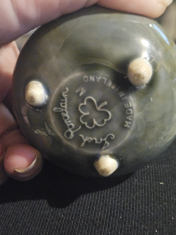 Small Shamrock Cauldron - photo 3