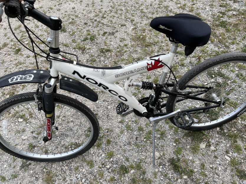 Norco Screamer Mountain Bike 17 inch - photo 2