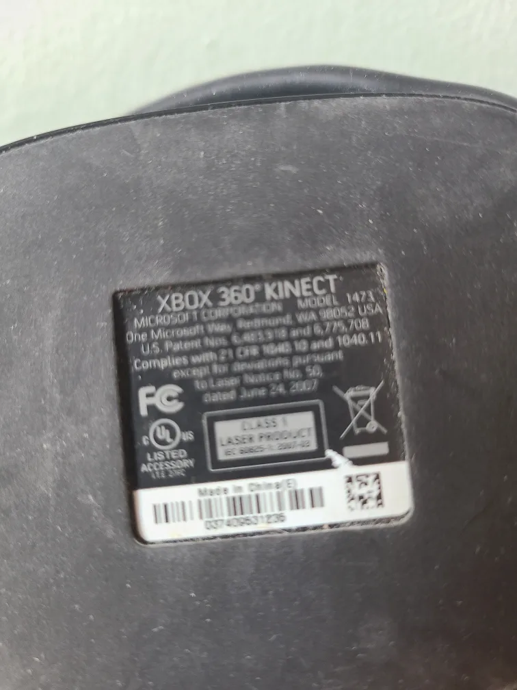 Microsoft Xbox 360 Kinect Video Game Accessory System Vintage image indicator(3)