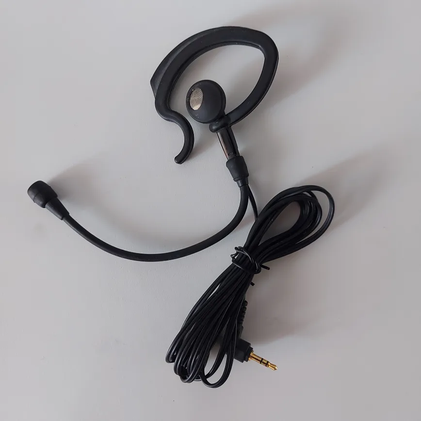 As NEW - Earphone with Microphone image indicator(2)