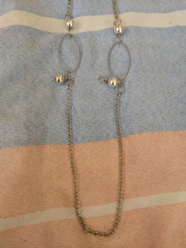 Silver Tone Chain Necklace image indicator(3)