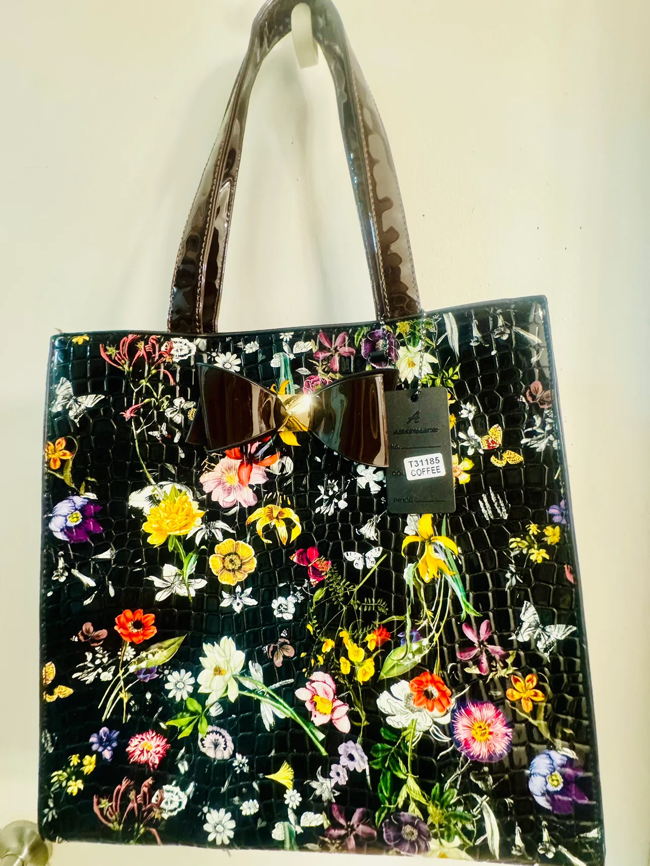 BN Floral shoulder bag/Purse image indicator(5)