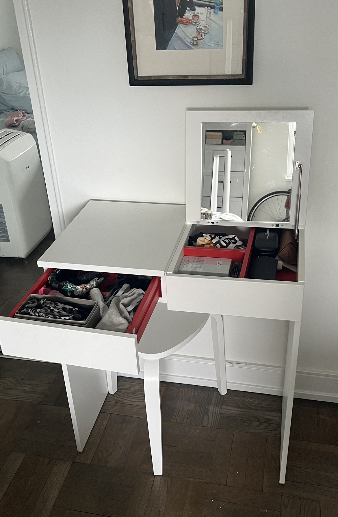 White Vanity Set with Stool - photo 2
