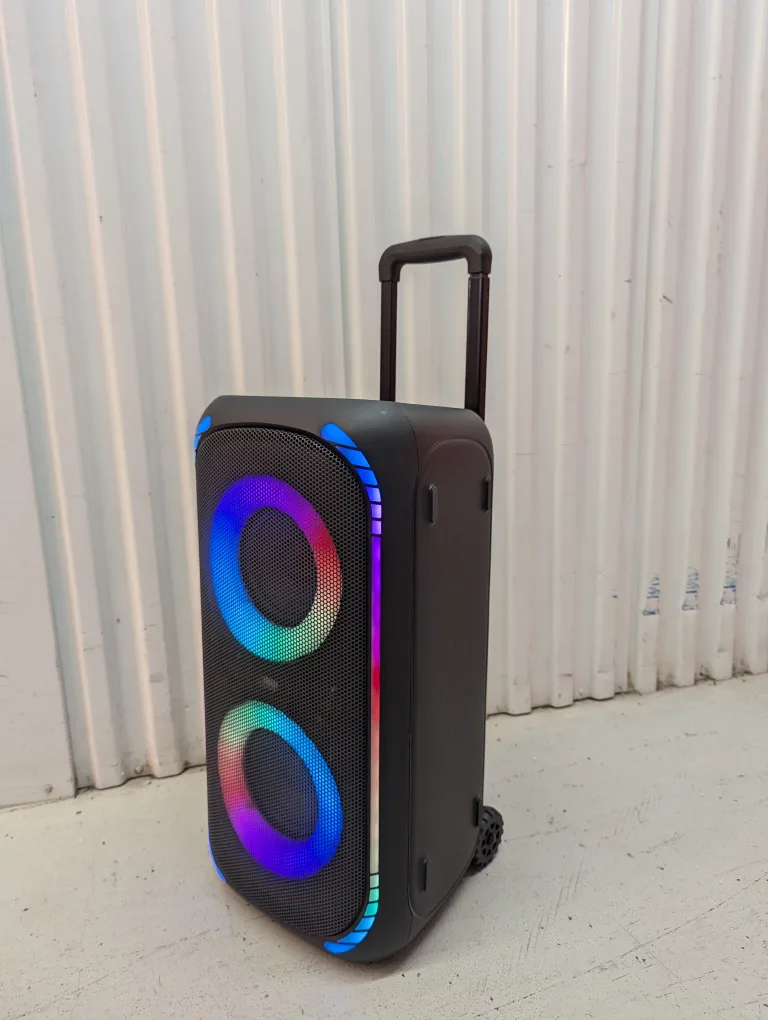 Portable Bluetooth Speaker thumbnail