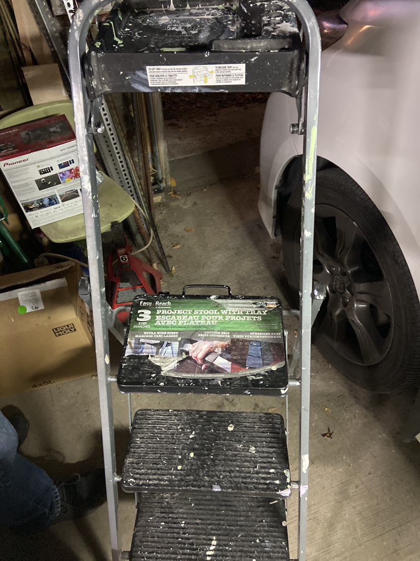 Easy Reach 3 Step Project Stool with Tray - photo 2