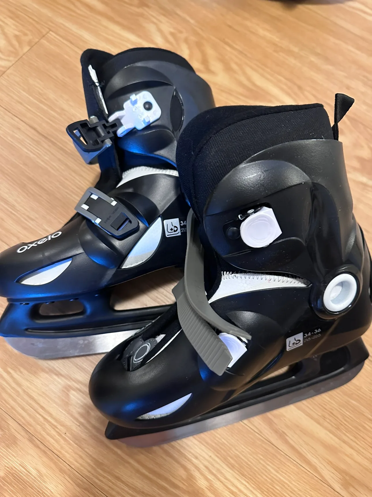 Ice skates 34-36 EU thumbnail