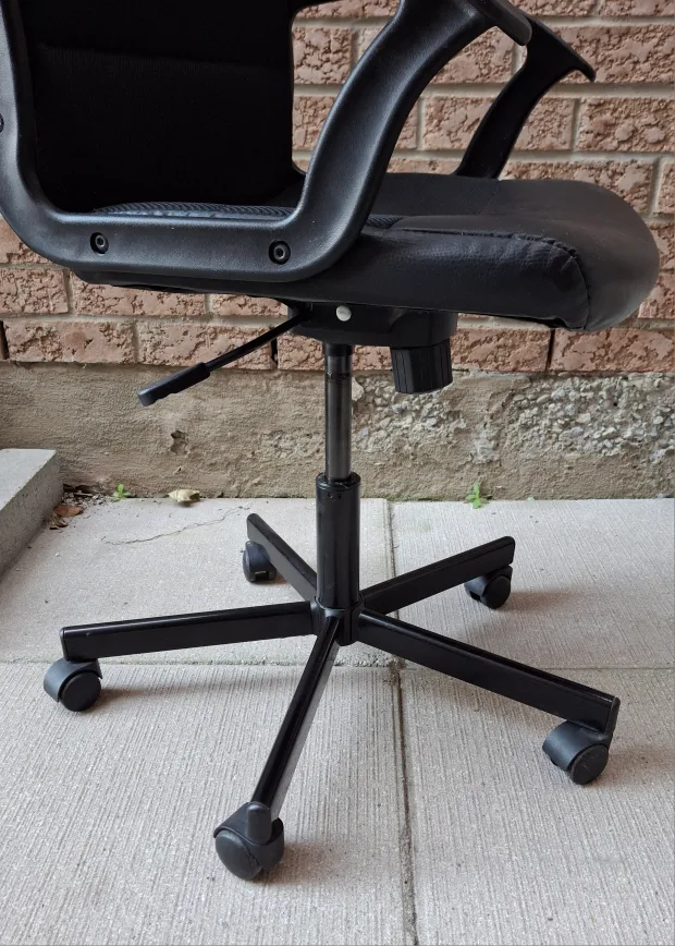 Rotating Office or Computer Chair image indicator(5)