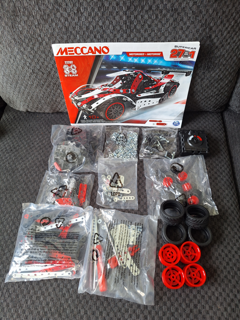 Meccano Supercar 27-in-1 - photo 3
