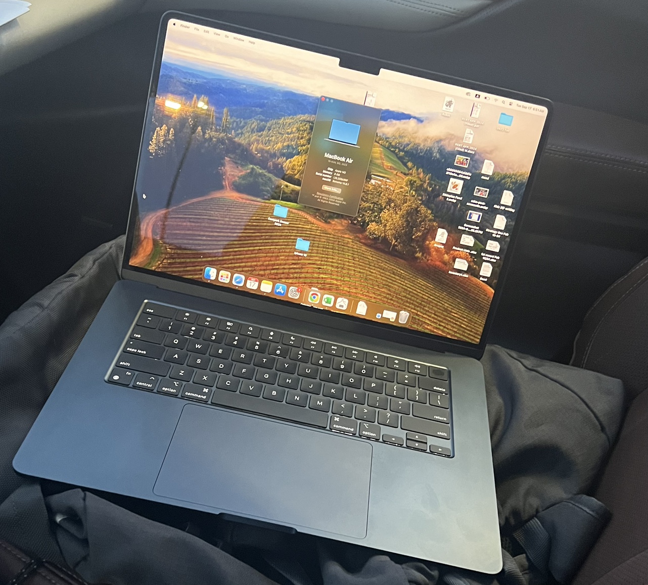 MacBook Air 15-inch Touch ID with M2 chip - Midnight - photo 3
