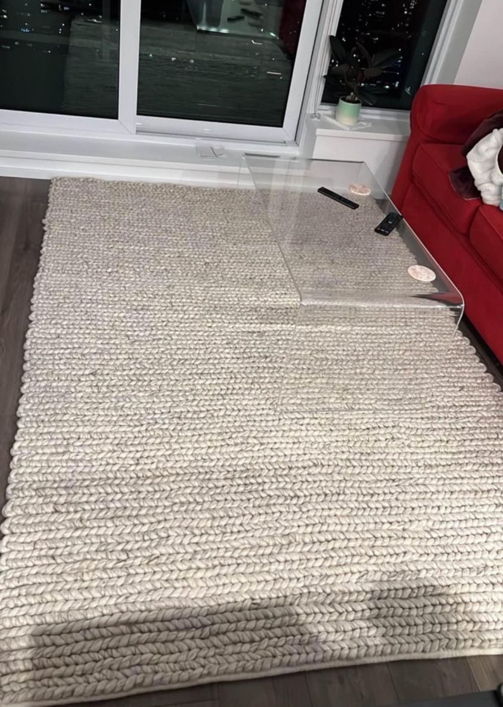 IKEA Off-white Handmade Area Rug | Includes felt underlayment - photo 3