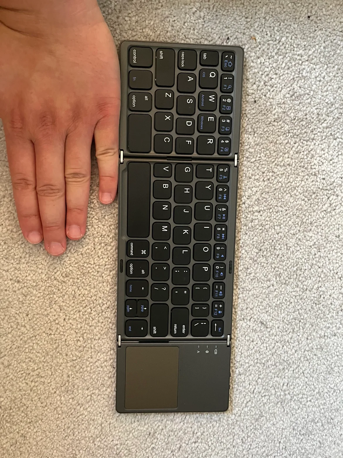Foldable Bluetooth Keyboard image indicator(2)