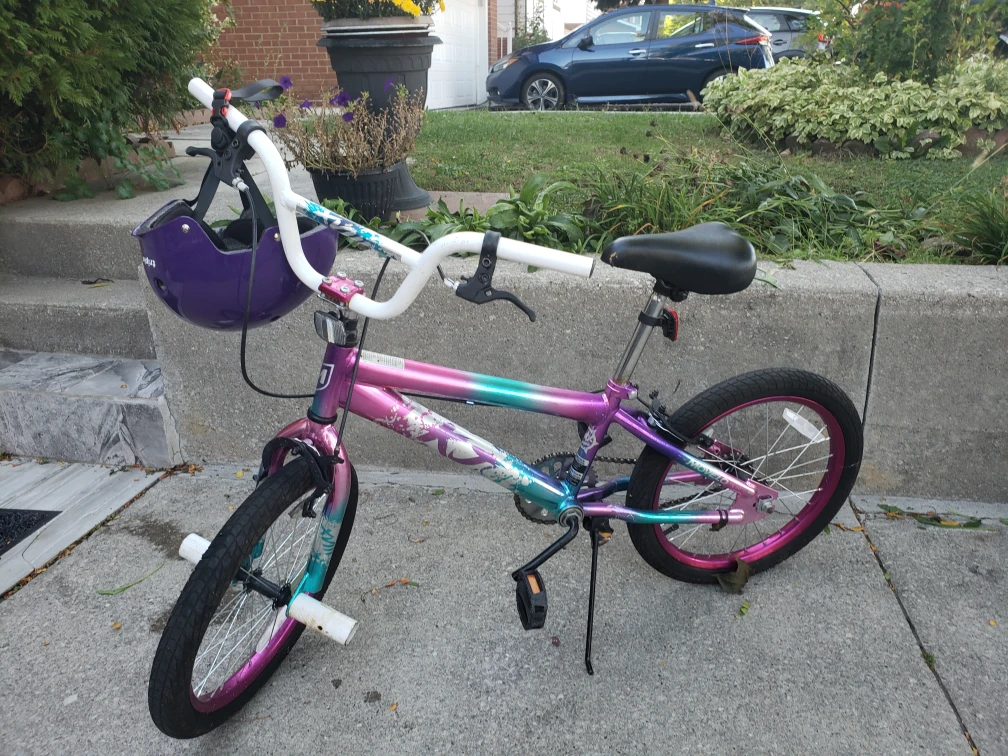Girls Bike with Helmet