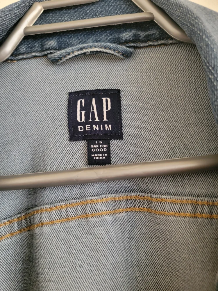 Like New Gap Denim Jacket image indicator(3)