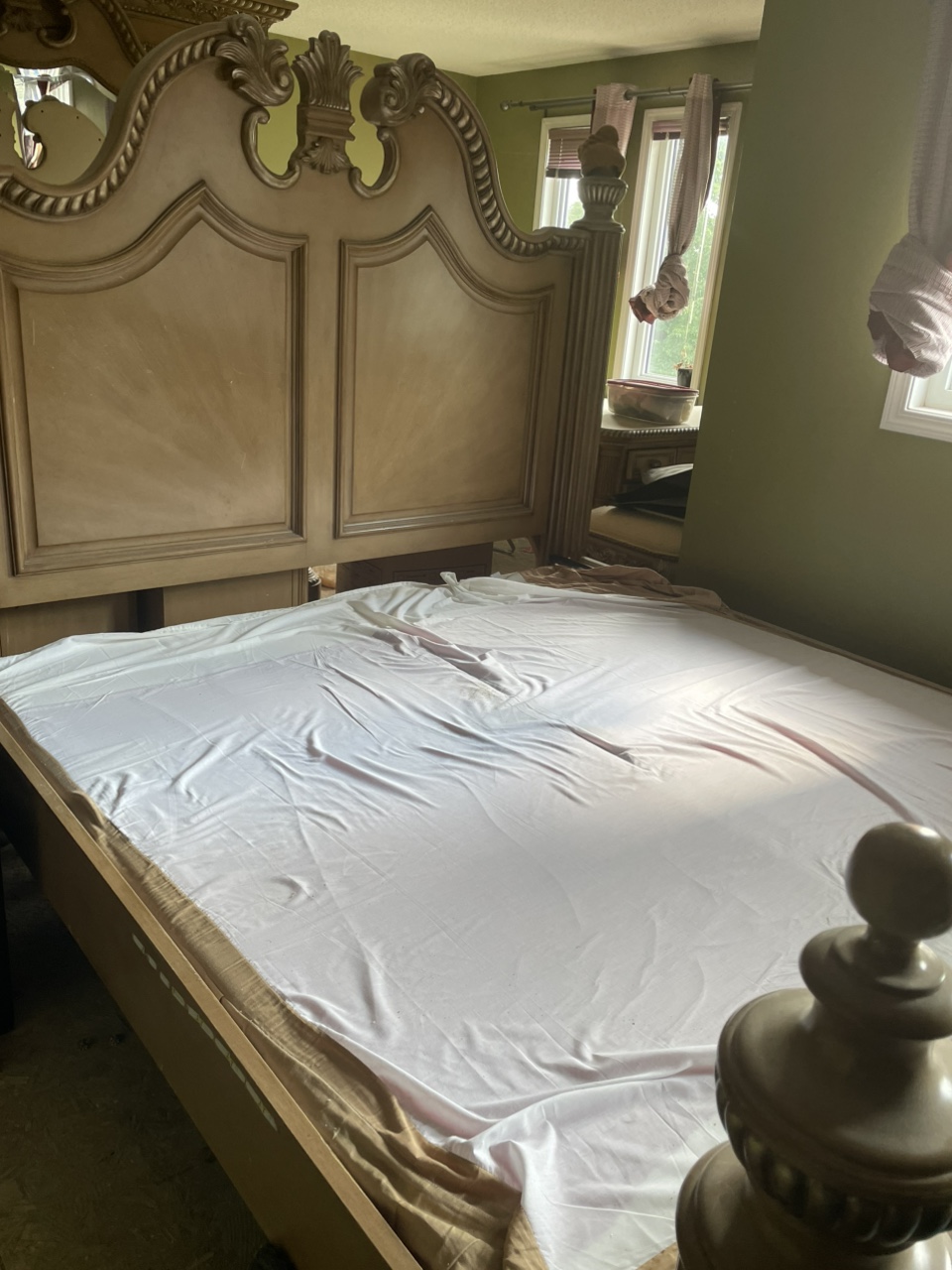 8 peice kingsize bed set - photo 5