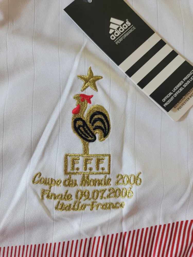 France 2006 World Cup Zidane #10 Jersey image indicator(4)