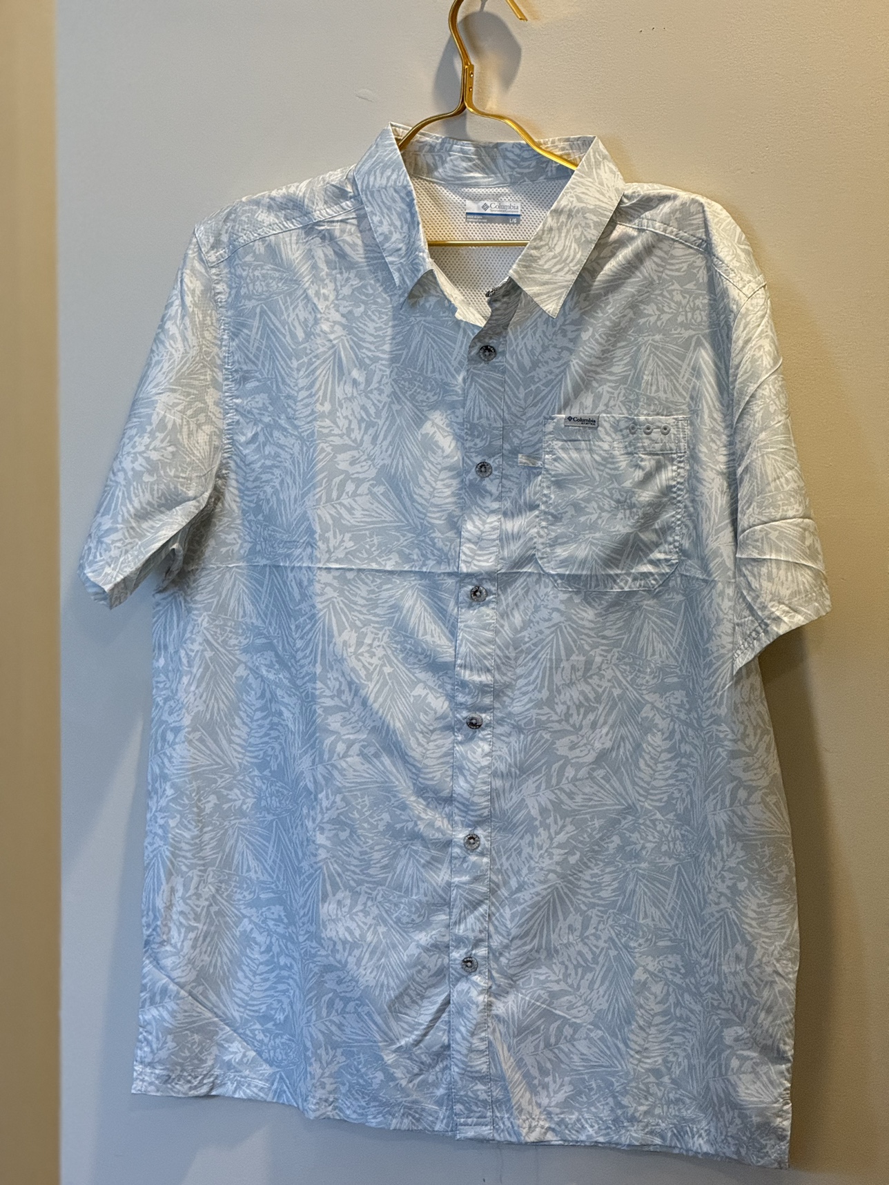 Columbia Short Sleeve Button Up Shirt - photo 5