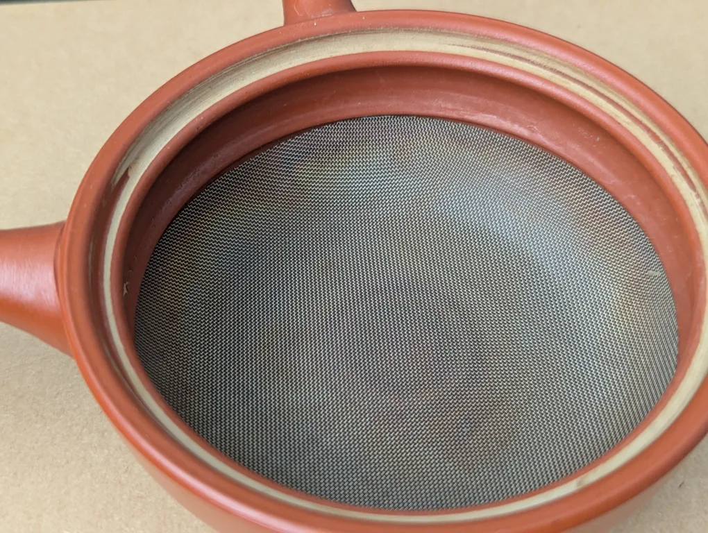 Japanese Kyusu style clay teapot with built in strainer image indicator(3)