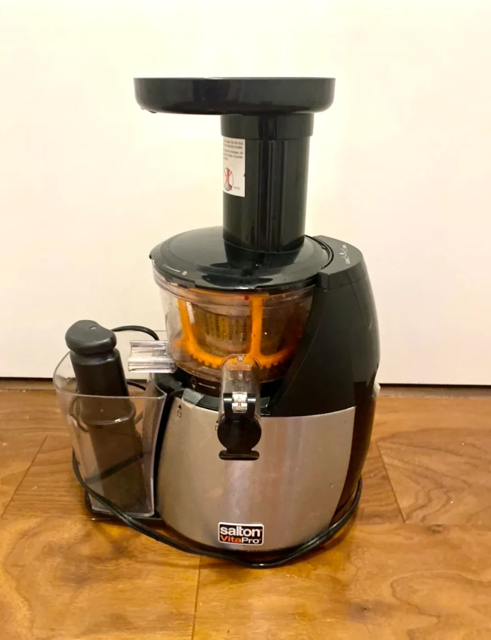 Salton VitaPro Low Speed Juicer image indicator(3)