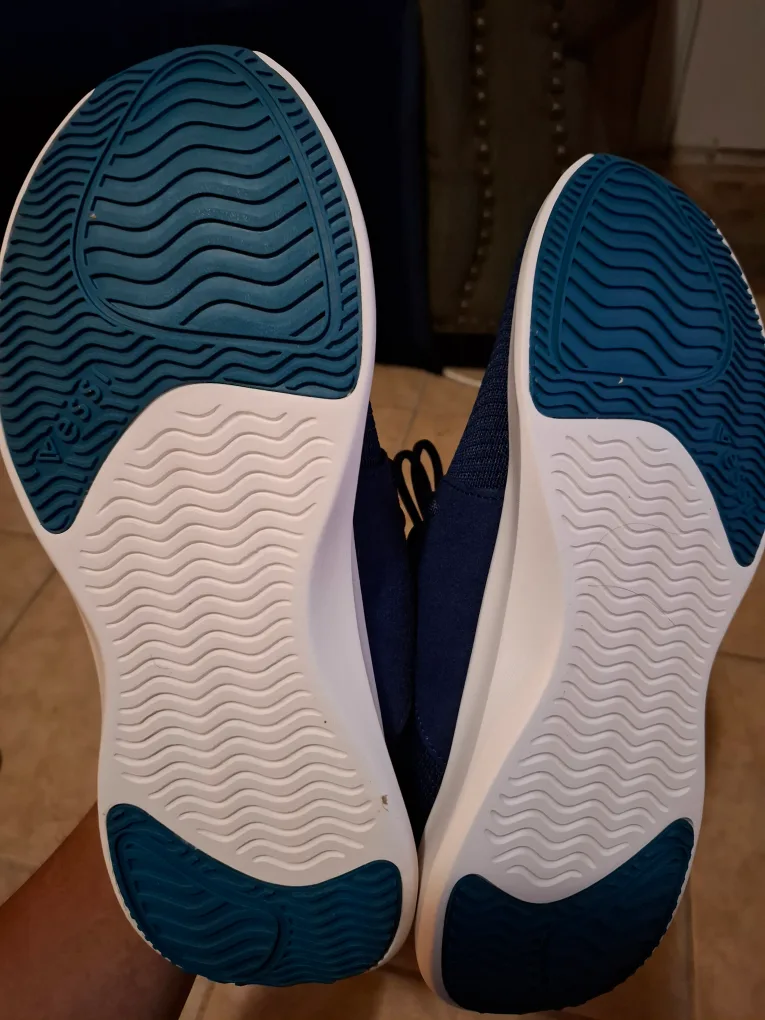 vessi shoes image indicator(5)