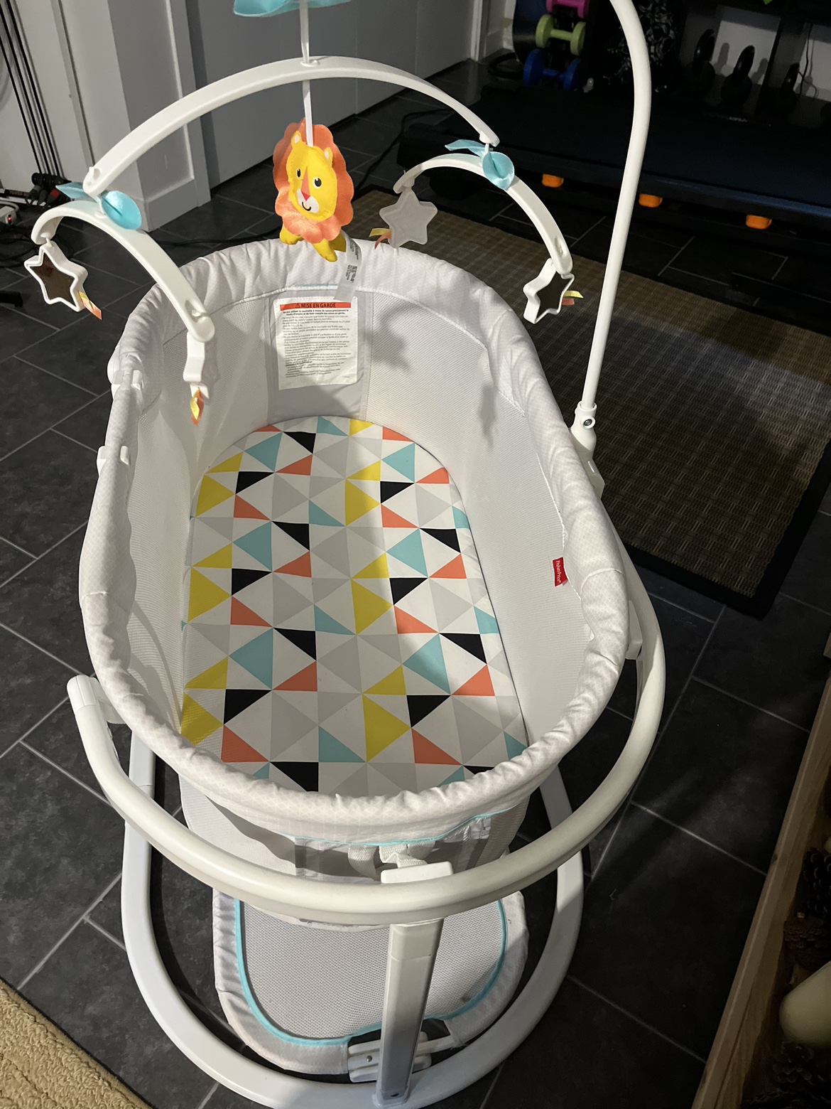 baby bassinet with storage space - photo 3