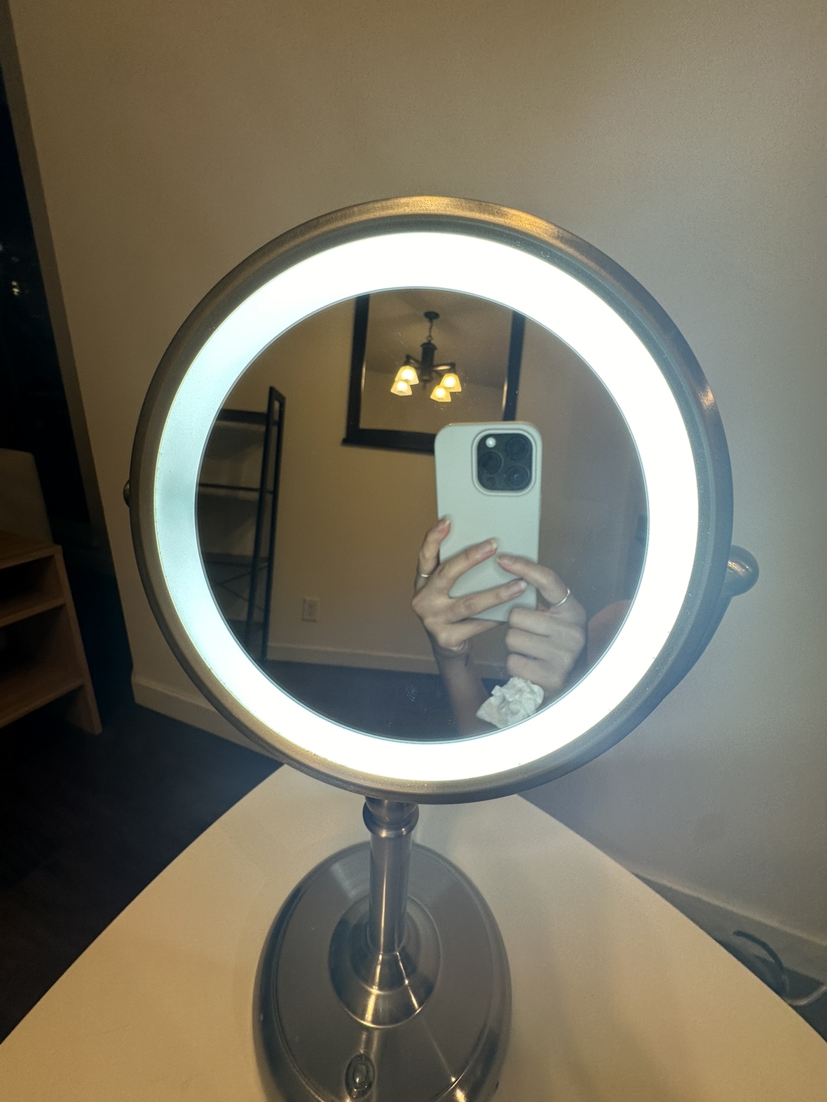 Lighted Makeup Mirror - photo 3