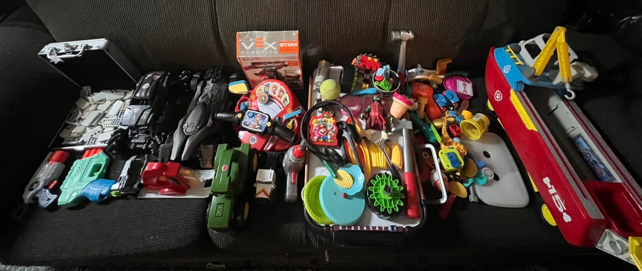 Large Toy Lot thumbnail