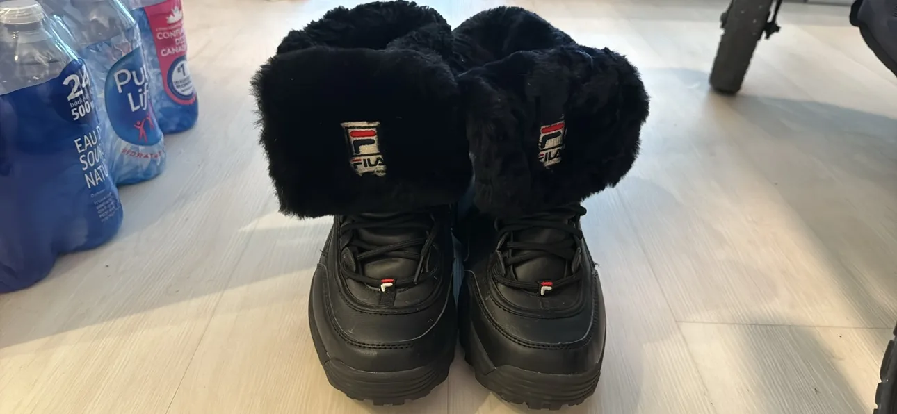 Women’s Fila Black Winter Boots thumbnail