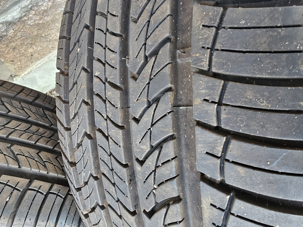 Set of 4 Tires - photo 4