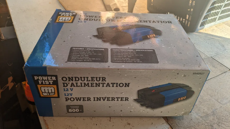 POWER FIST Power Inverter 800 Watt 12 Volt image indicator(2)