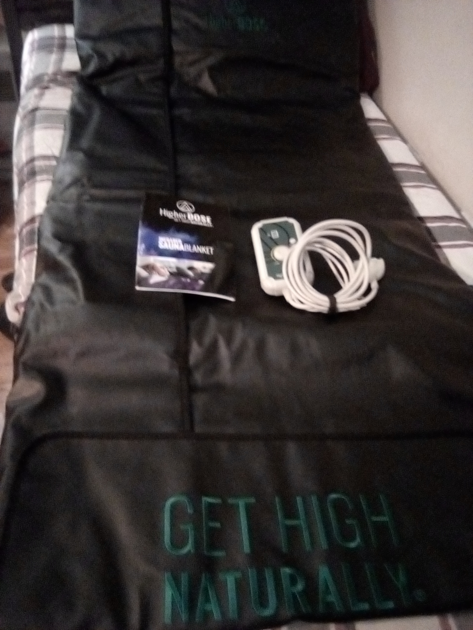 Higher Dose Infrared sauna blanket - photo 2