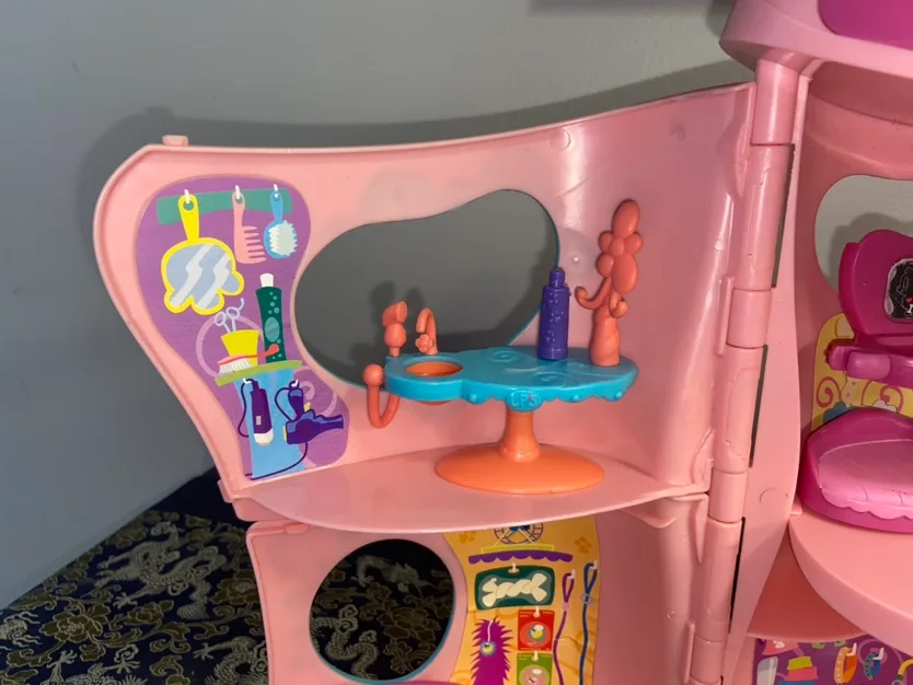 Littlest Pet Shop Playset image indicator(9)