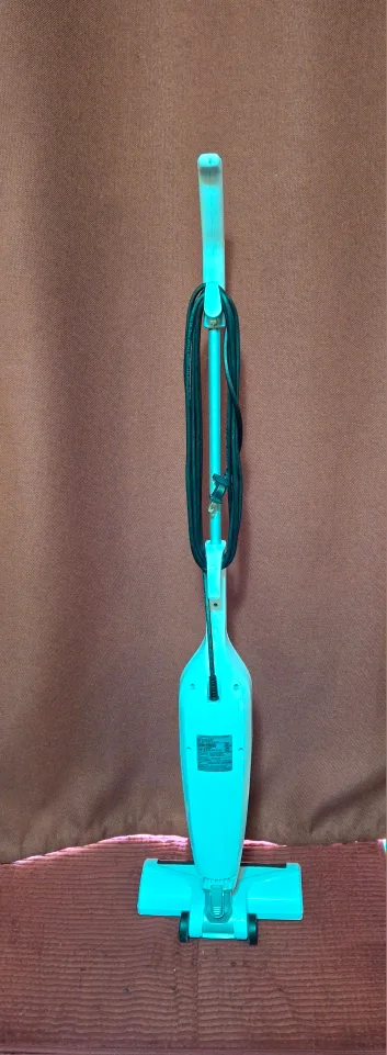 BISSELL 3-in-1 Turbo Lightweight Stick Vacuum, Three in one image indicator(3)