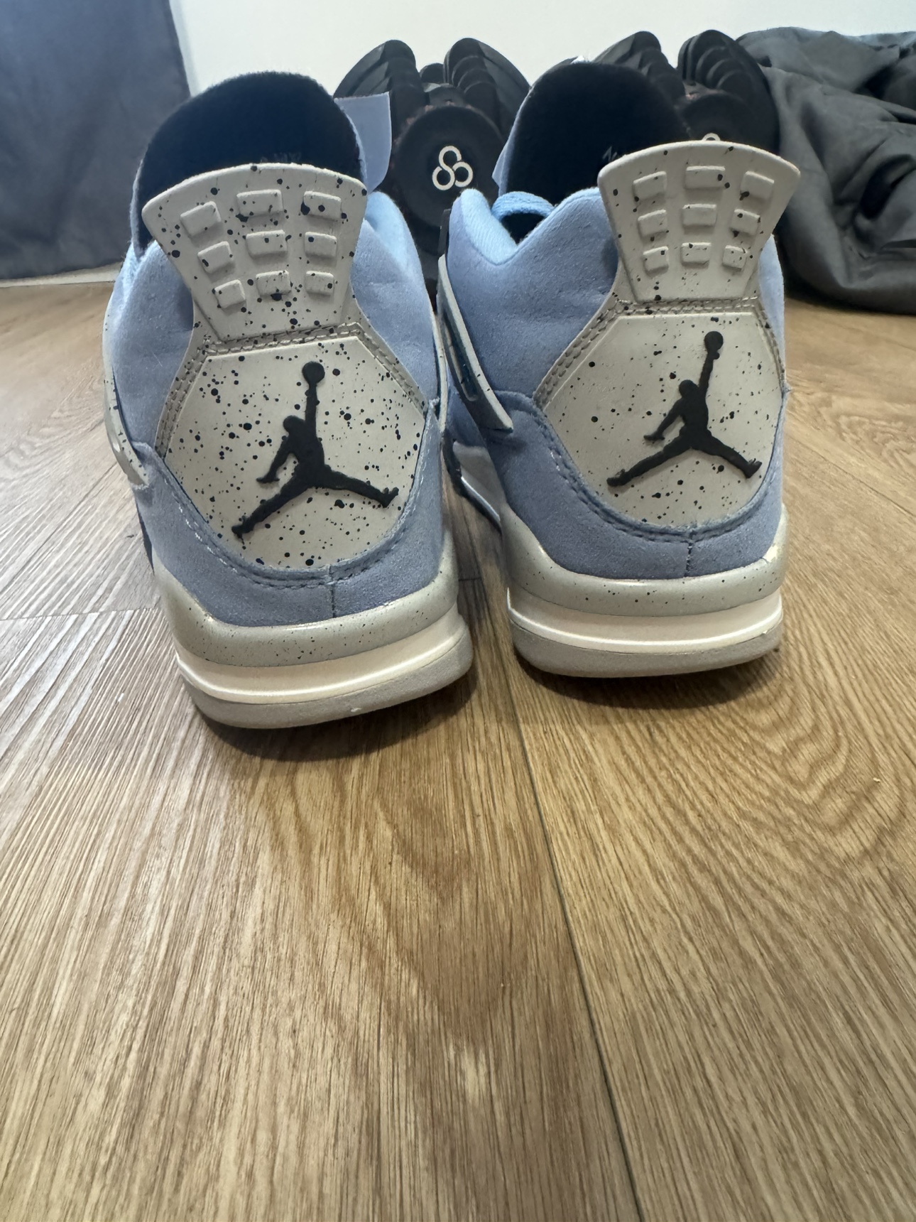 Jordan 4 university blue - photo 2
