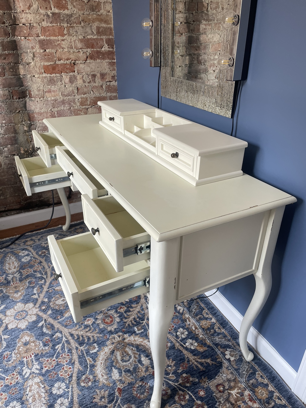 White Vanity Desk with Drawers
