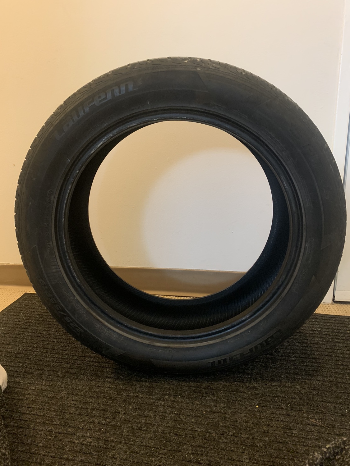 Laufenn Tires: 225/55/R19 Laufenn S Fit as -set of 4 - photo 3