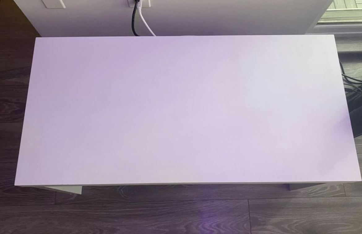 Free White Coffee Table - photo 2