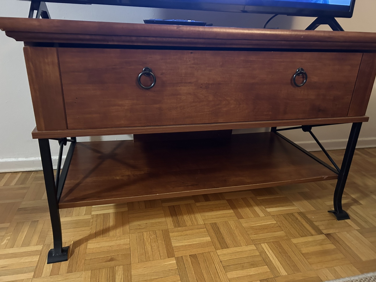 Solid wood TV table