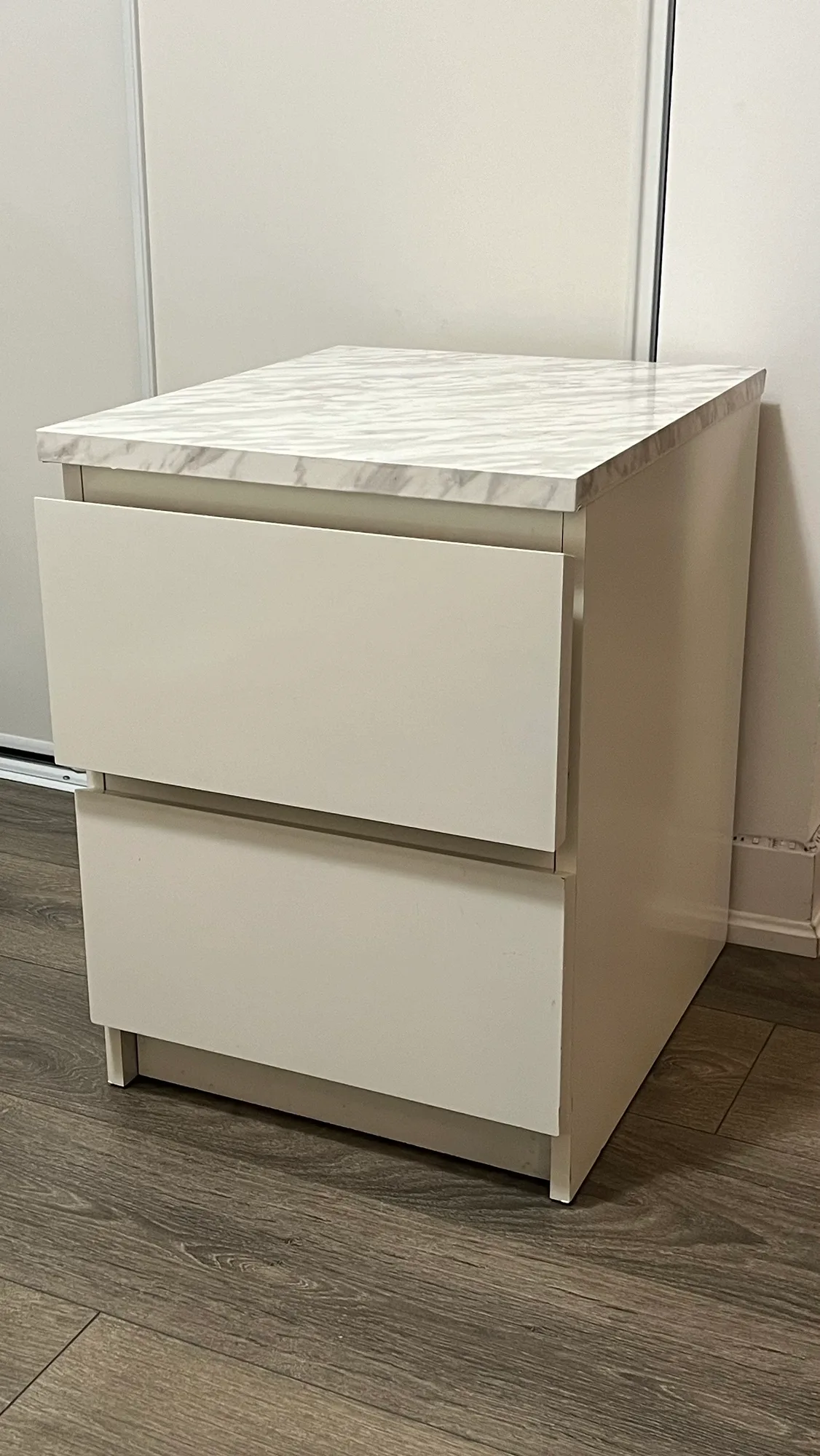 IKEA Malm White Nightstand with Marble Top IKEA malm thumbnail