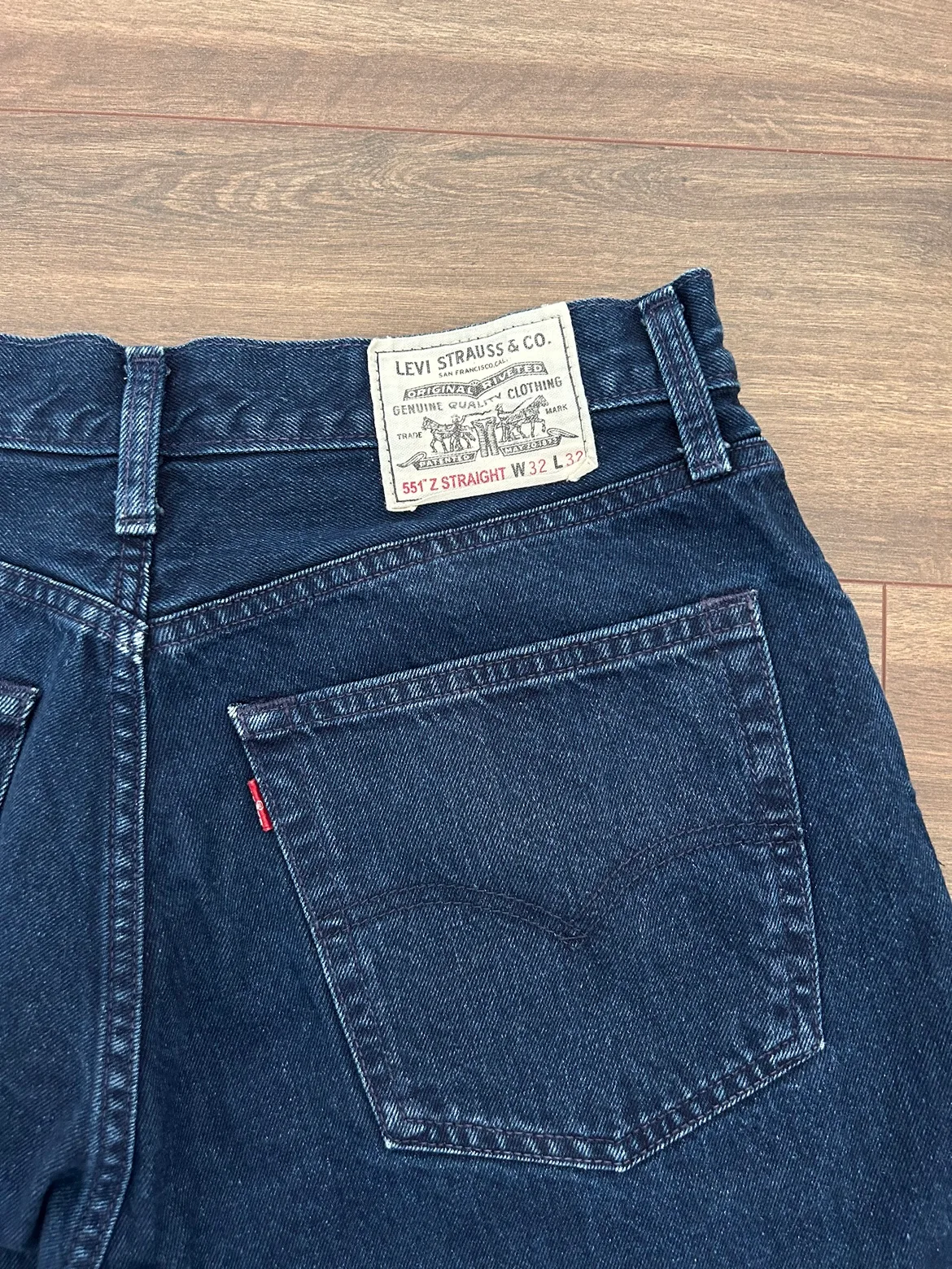 Levi's 551 Authentic Jeans (32x32) image indicator(6)