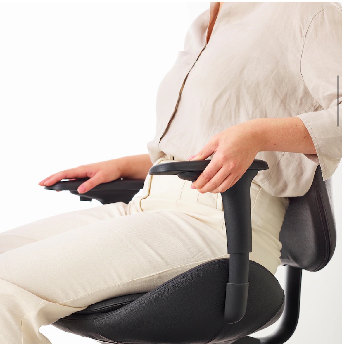 Move out sale: IKEA Office Chair - photo 4